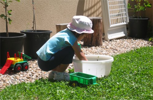 Niña al sol